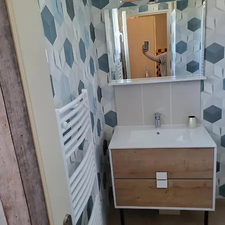 Maison Individuelle Climatise, 3 Minutes Du Pal Holiday home Thiel-sur-Acolin